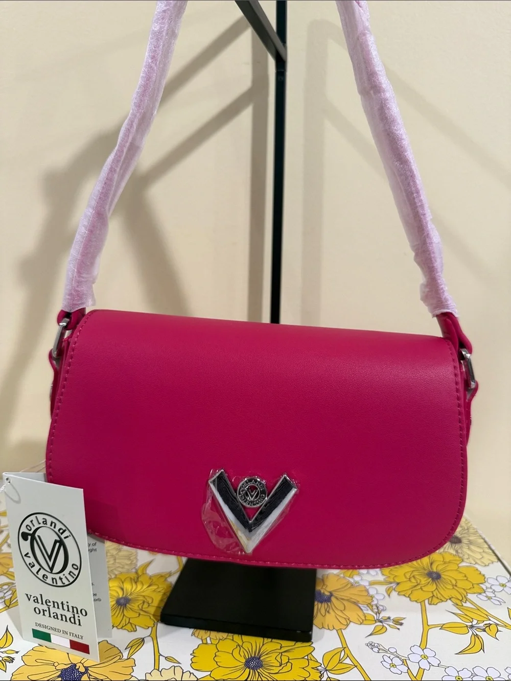Valentino Orlandi Hot pink Shoulder Bag V Logo Silver Hardware Soho bag New
